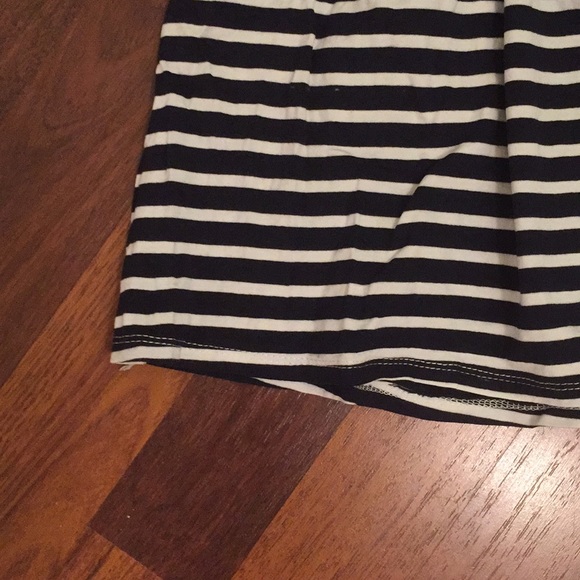 SOLD - Navy & White V-Neck Dress - Picture 4 of 5